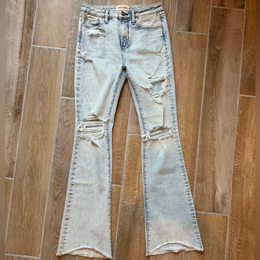 Driftwood Eva Light Wash Flare Jeans